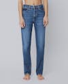 Slim jeans model front
