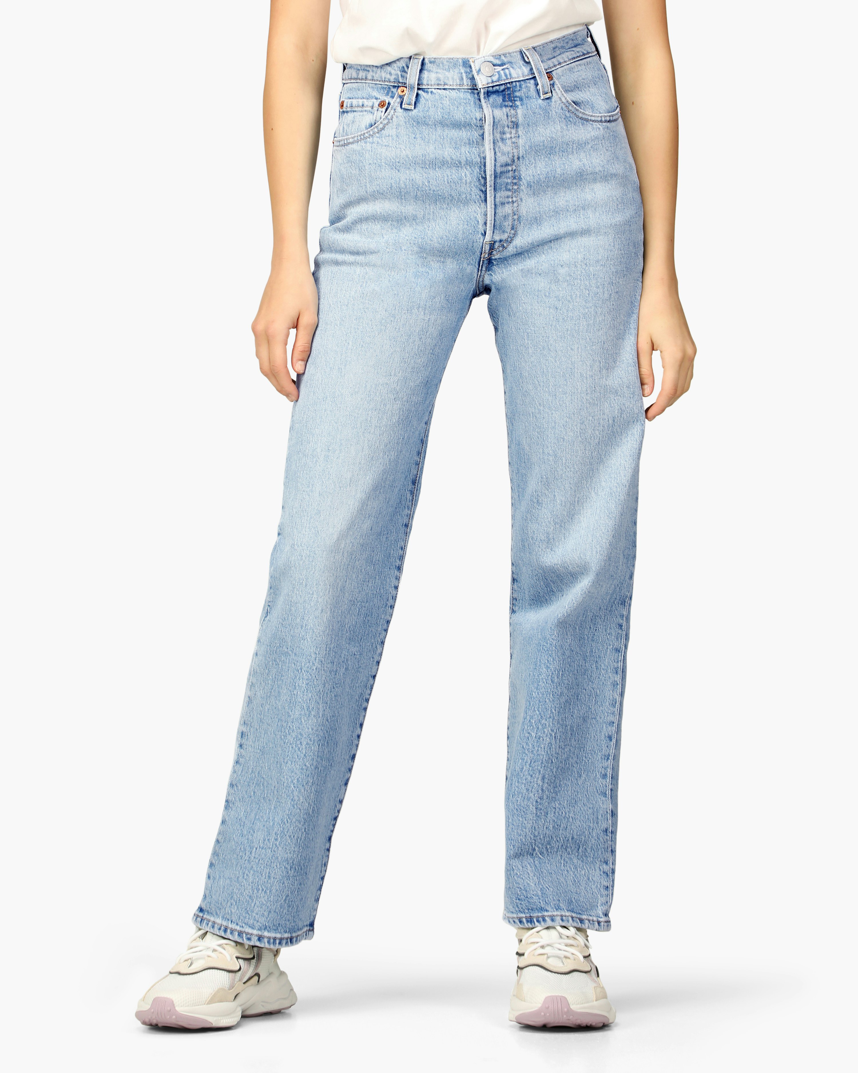Levis Ribcage Straight Ankle Light Blue Jeans | Women | at 
