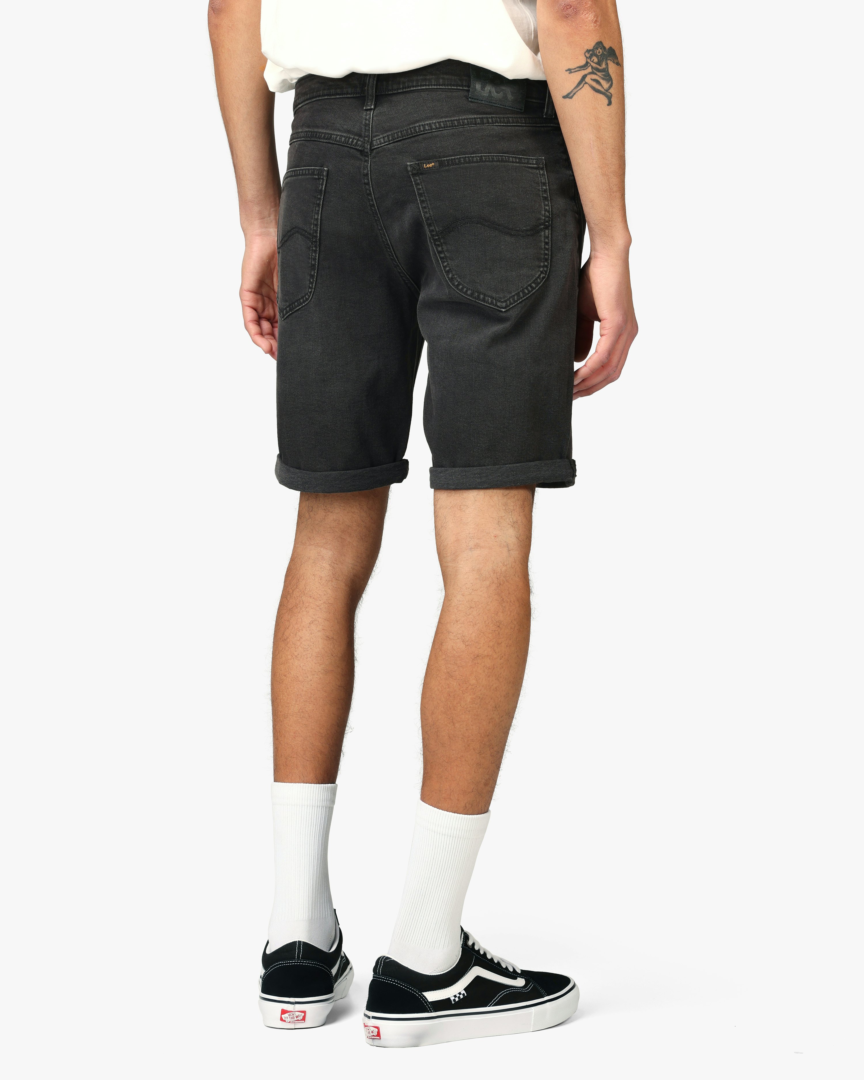 Lee 5 Pocket Black Shorts | Men | at Carlings.com