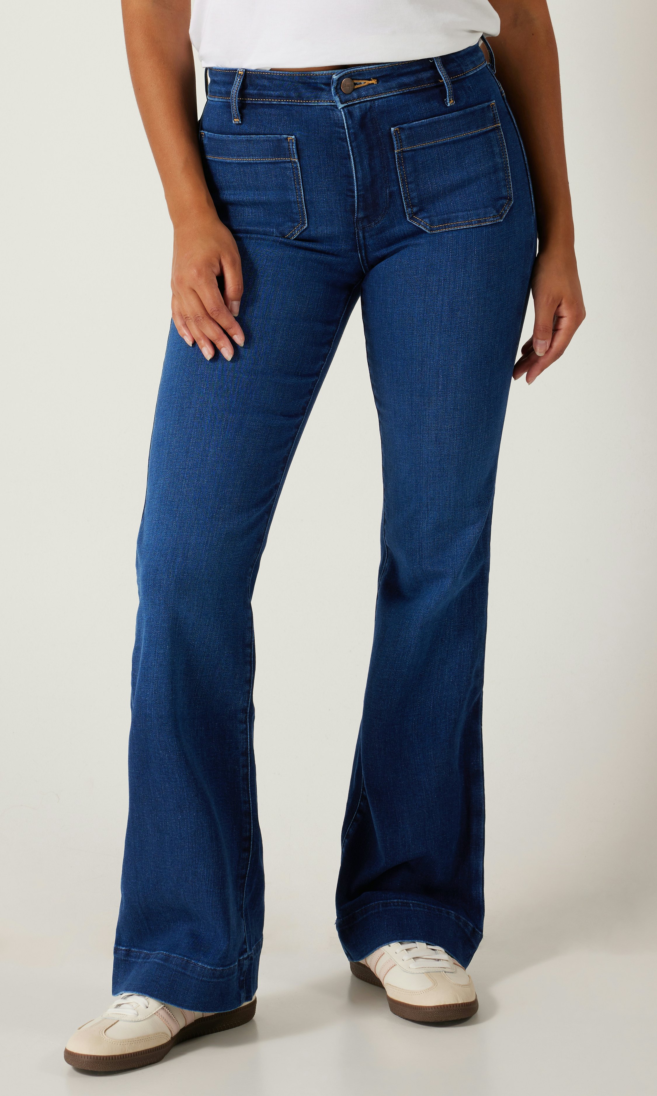 Wrangler Flare Mork Bla Jeans Dame Carlings